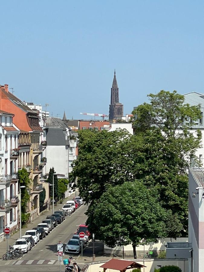 Guest Room "We Are With You In This Flat" Straatsburg Buitenkant foto