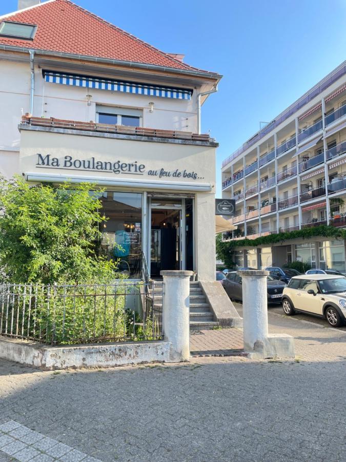 Guest Room "We Are With You In This Flat" Straatsburg Buitenkant foto